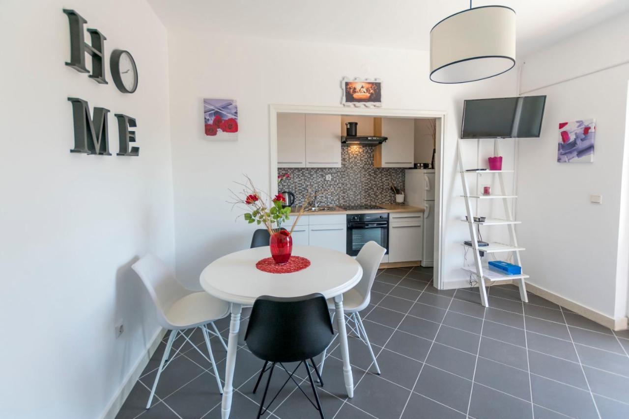 Apartments Zmika プリモシュテン エクステリア 写真